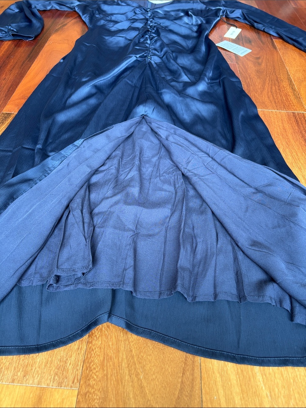 NWT satin dress - Picture 9 of 12